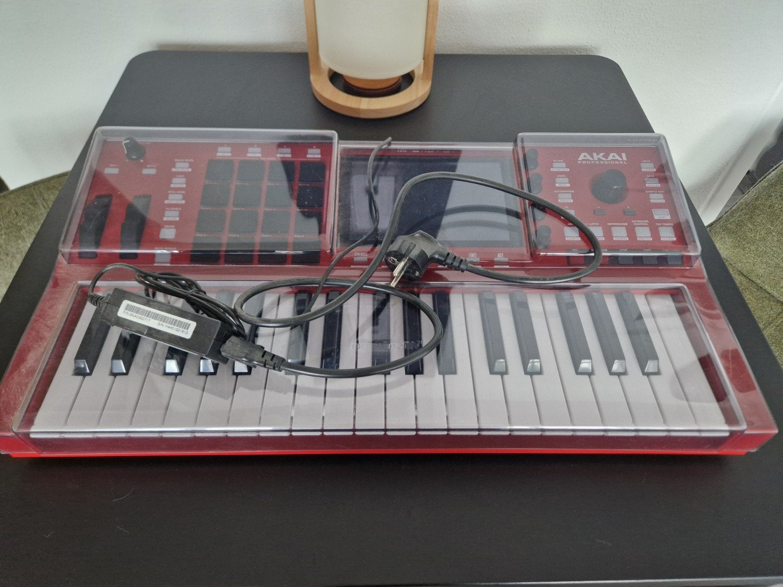 Akai MPC Key 37 met desksaver, Ophalen, Zo goed als nieuw