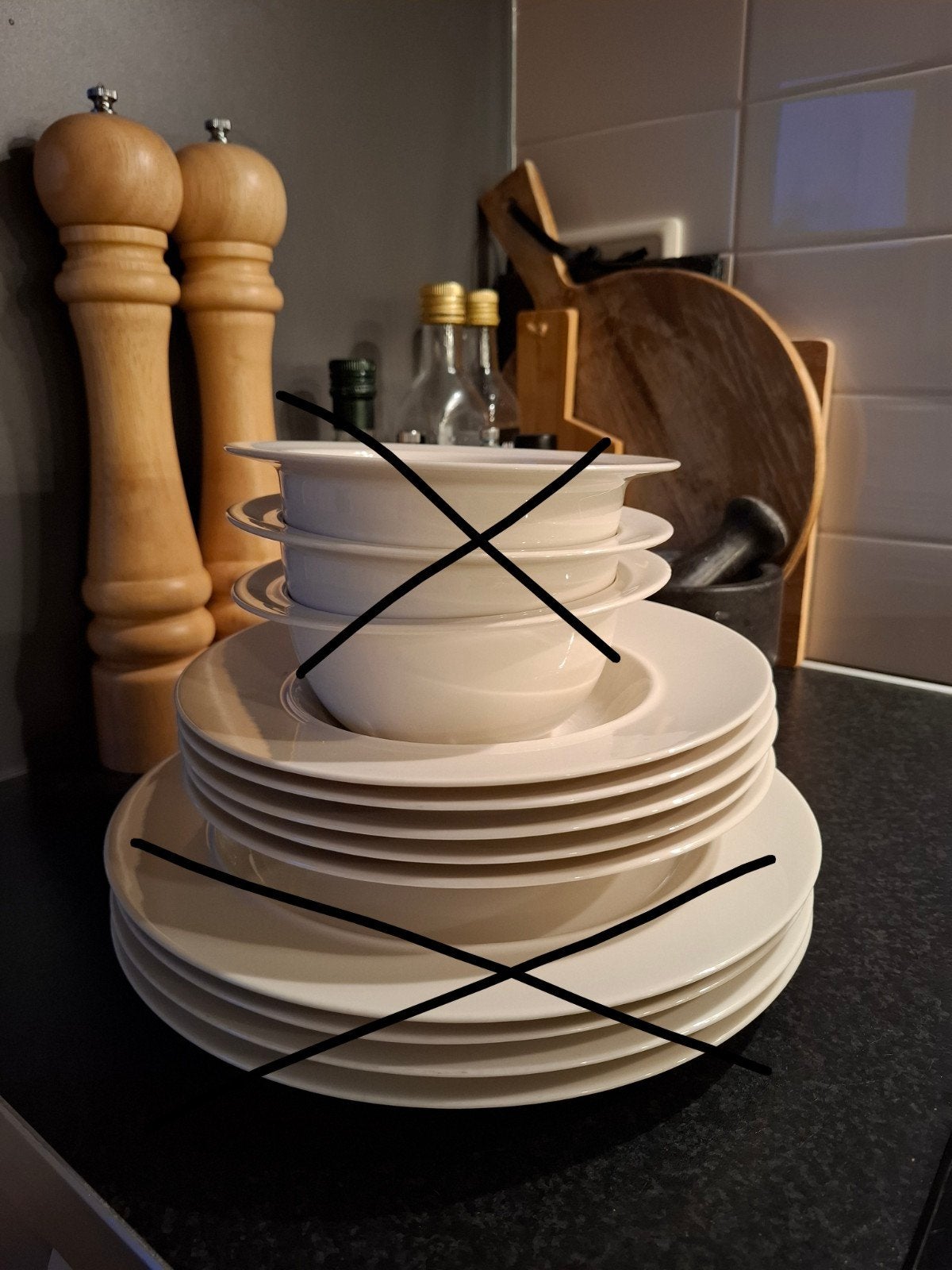 Alessi La Bella Tavola diepe borden - Ettore Sottsass (1993), Overige merken, Ophalen of Verzenden, Zo goed als nieuw, Bord(en)