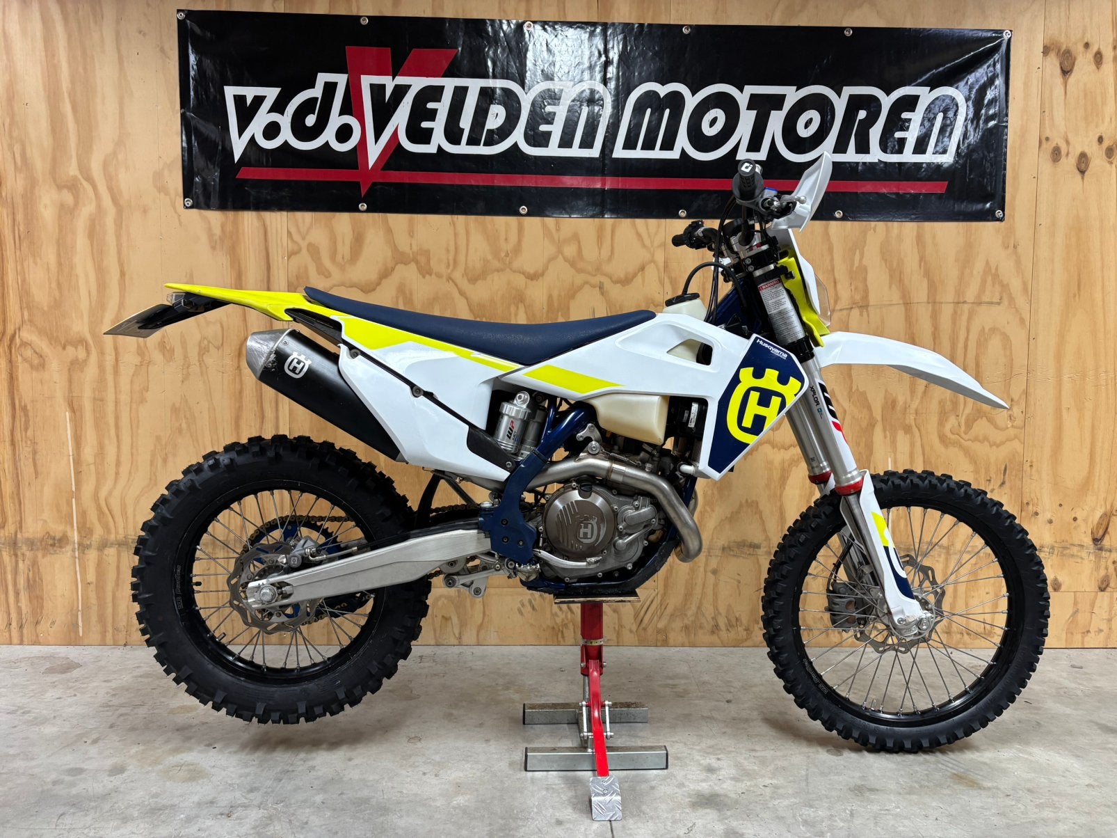 Husqvarna fe450 2023, Hqv, Bedrijf, Hav, Hqv@hqv.nl