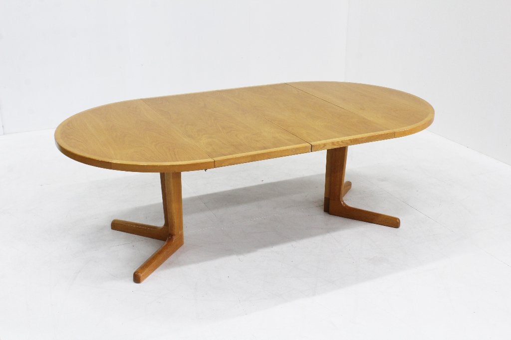Vintage Deense ronde uitschuifbare eettafel tafel, Gebruikt, 200 cm of meer, Ophalen of Verzenden, Vijf personen of meer