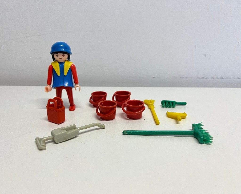 Poppetjes / Figuren nr 112: "CLASSIC" Rosa Schoonmaakster, Kinderen en Baby's, Gebruikt, Losse onderdelen, Ophalen of Verzenden