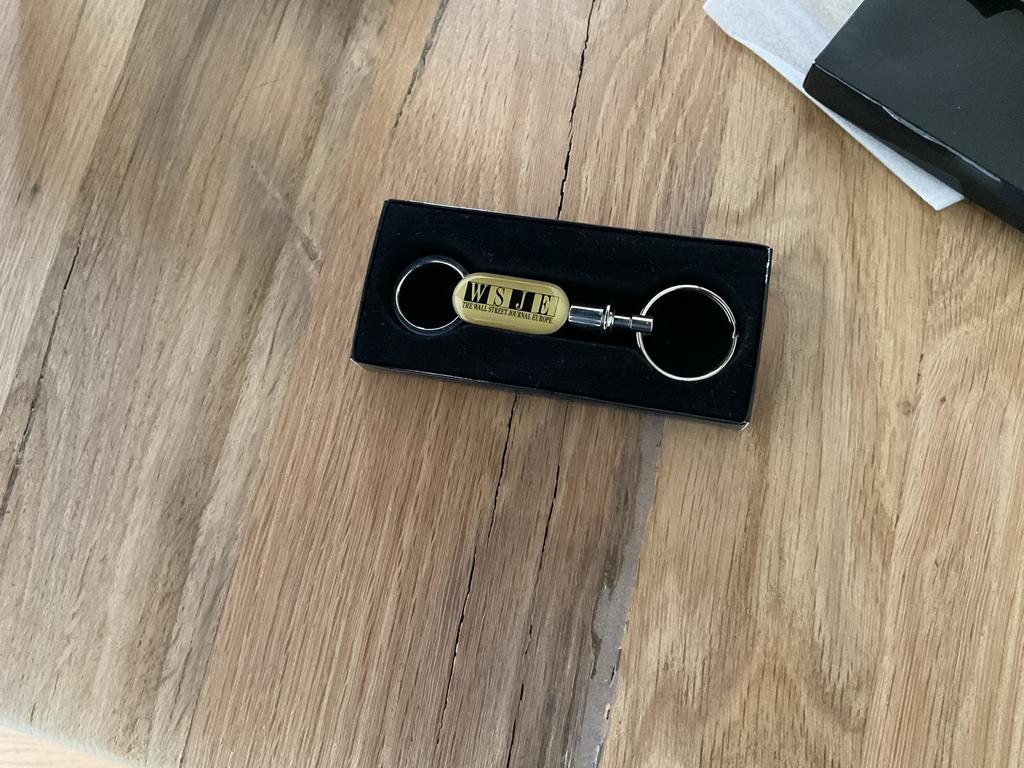 Wall Street Journal sleutelhanger - Collectors item, Ophalen of Verzenden, Nieuw, Merk