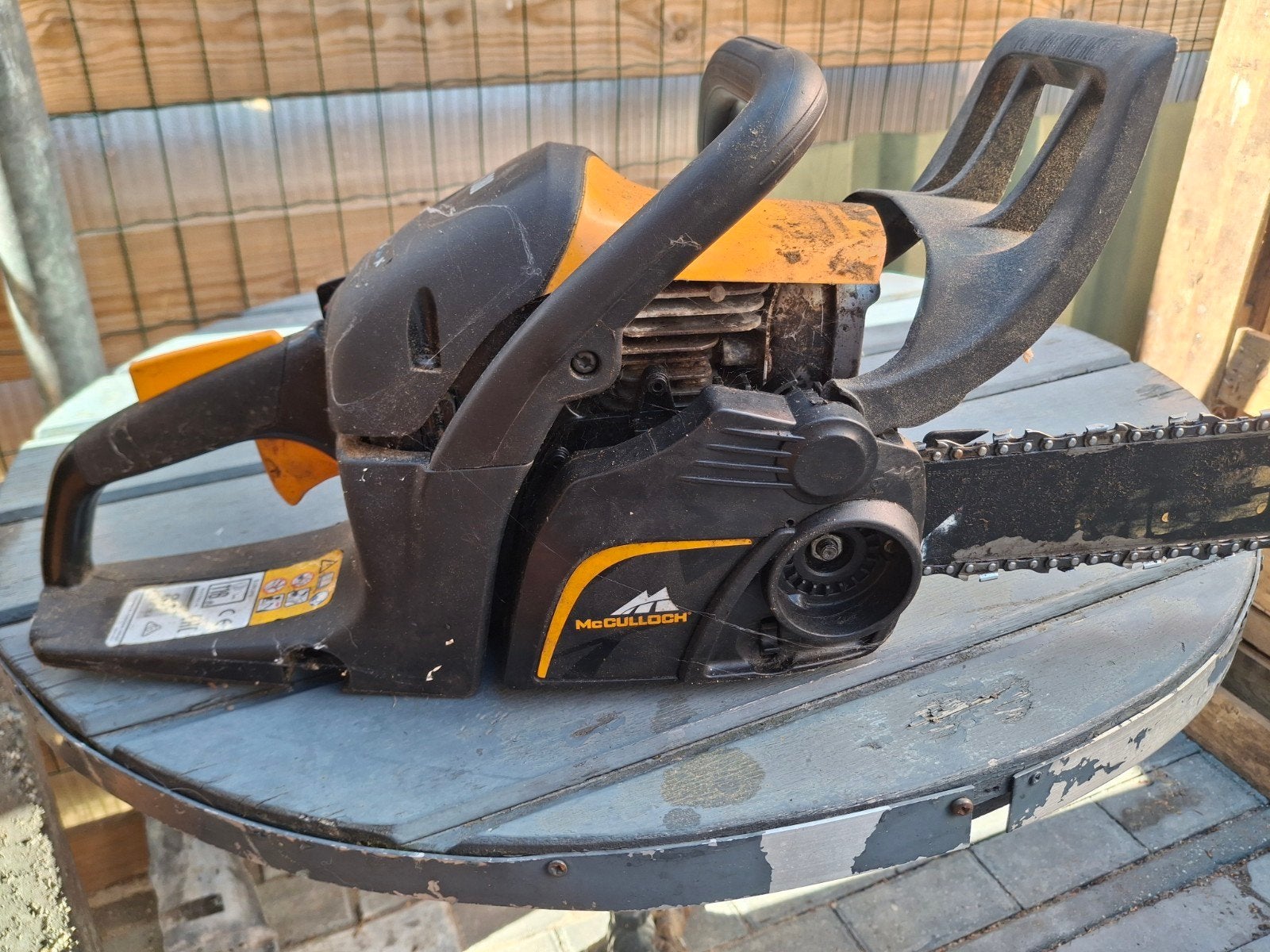 McCulloch CS 380 Motorzaag ., Ophalen, Gebruikt, 600 tot 1200 watt, 30 tot 70 mm