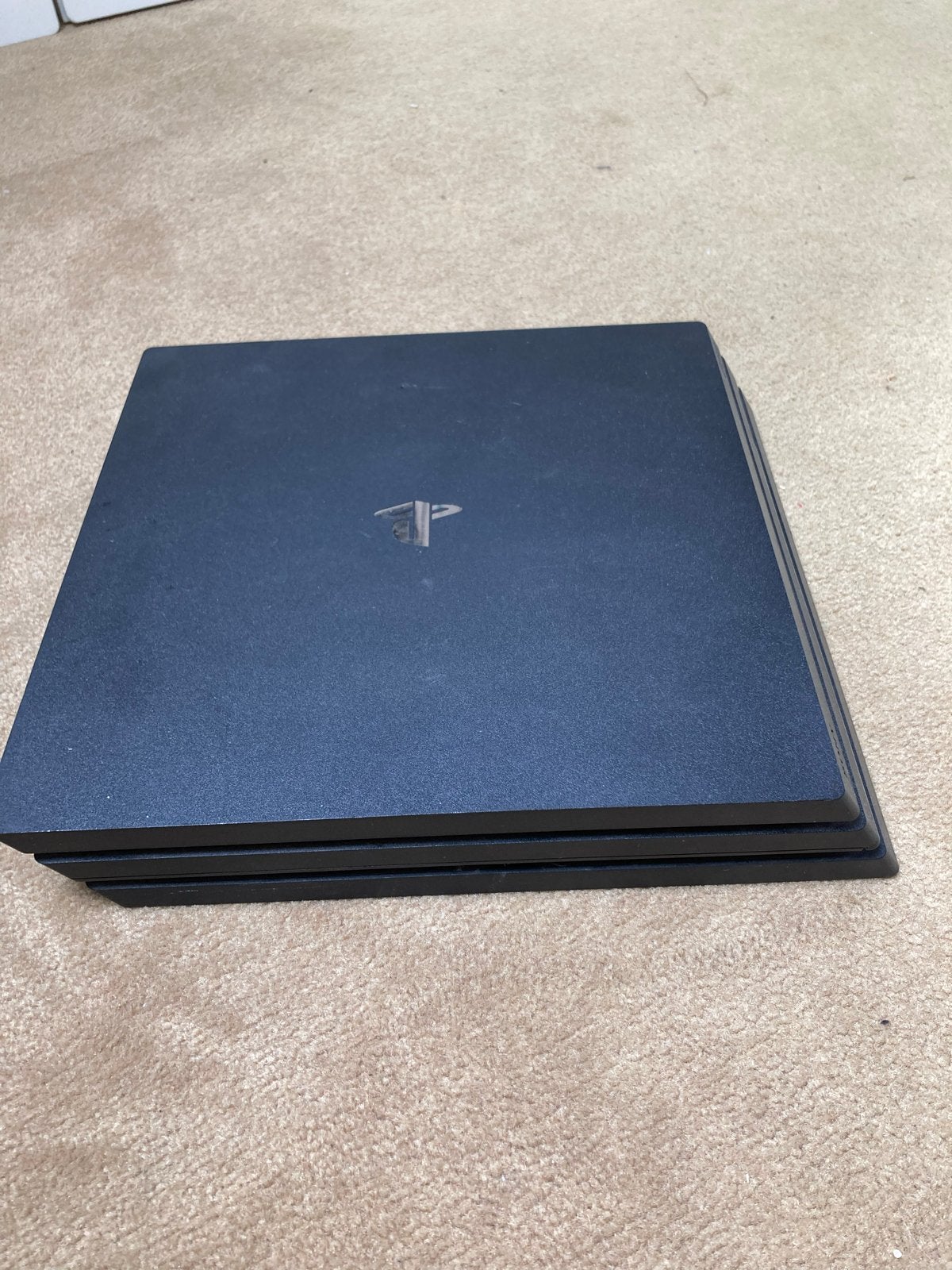 Nette ps 4 met twee controllers, Ophalen, Zo goed als nieuw, Met 2 controllers, Original