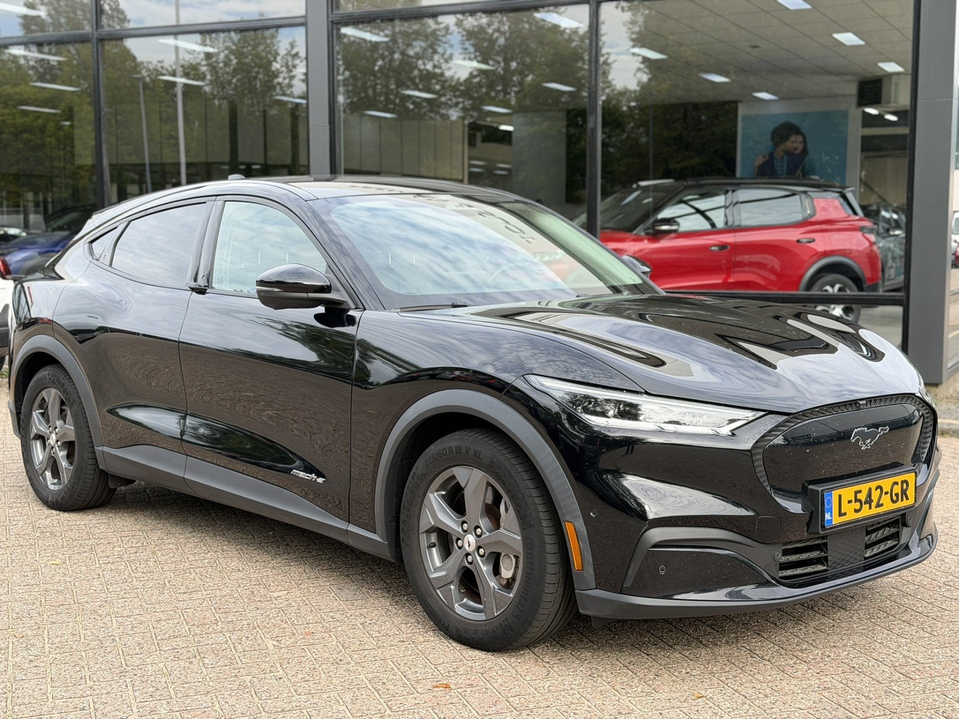 Ford Mustang Mach-E RWD 75 kWh SOH 94% NL Auto | Technology, Auto's, Automaat, Dealer onderhouden, Achterwielaandrijving, Gebruikt