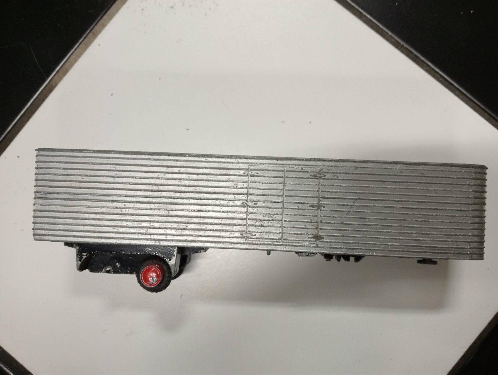 Lion car trailer nummer 36 Daf, Ophalen of Verzenden, Gebruikt, Bus of Vrachtwagen, Lion Toys