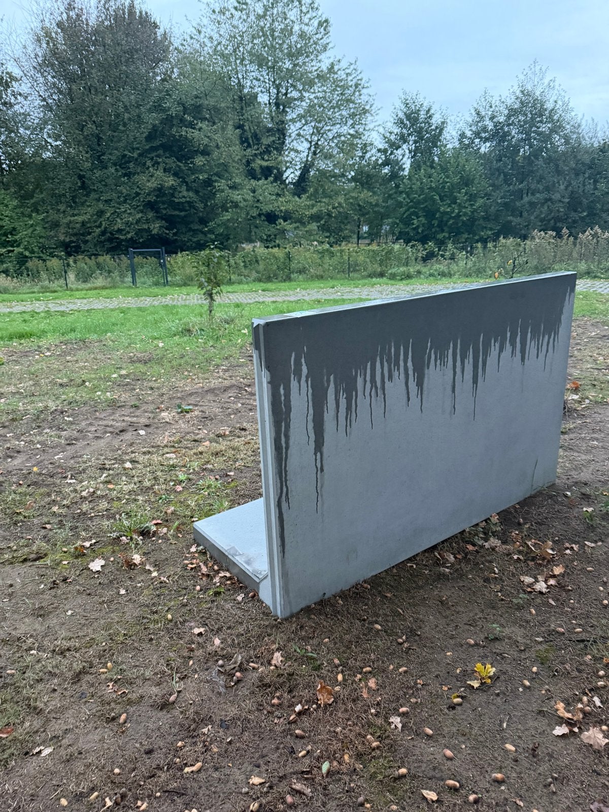 SIMbeton keerwand 200x85x125cm - C60/70 beton, Ophalen, Zo goed als nieuw