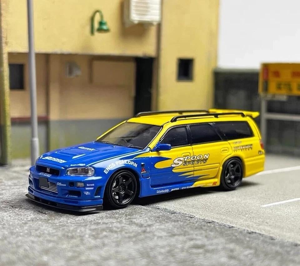 Nissan Skyline R34 Stagea van Street Weapon 1/64 spoon, Ophalen of Verzenden, Nieuw, Auto