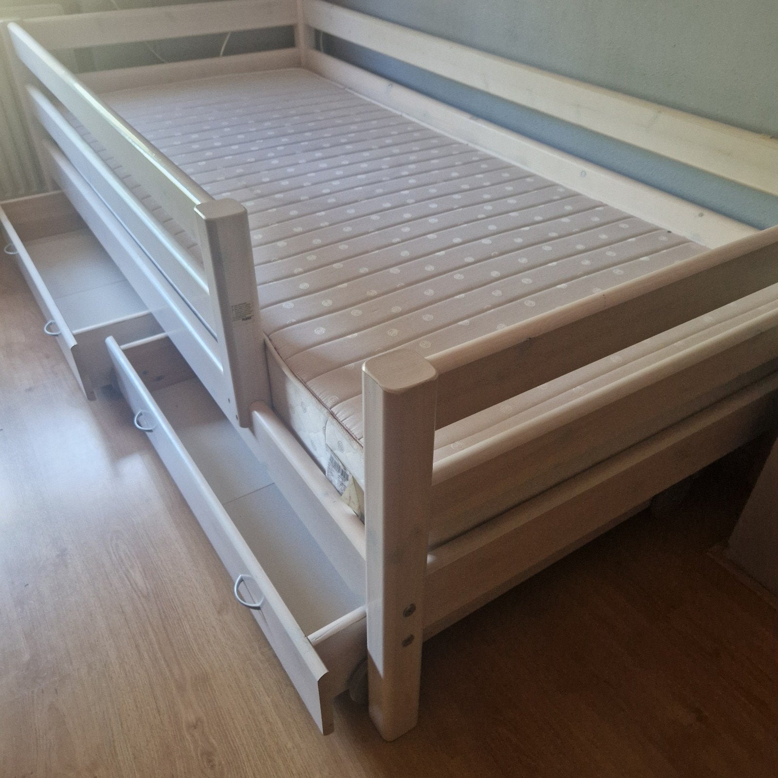 Flexa eenpersoonsbed met lades - Zo goed als nieuw, 90 cm, Eenpersoons, Wit, Ophalen of Verzenden