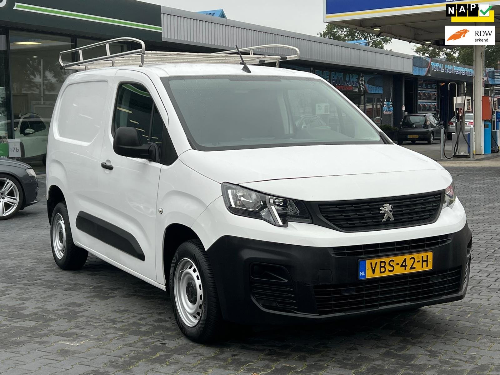 Peugeot Partner 1.5 BLUEHDI PRO AIRCO 148.170KM-NAP, Voorwielaandrijving, Stof, Gebruikt, 4 cilinders