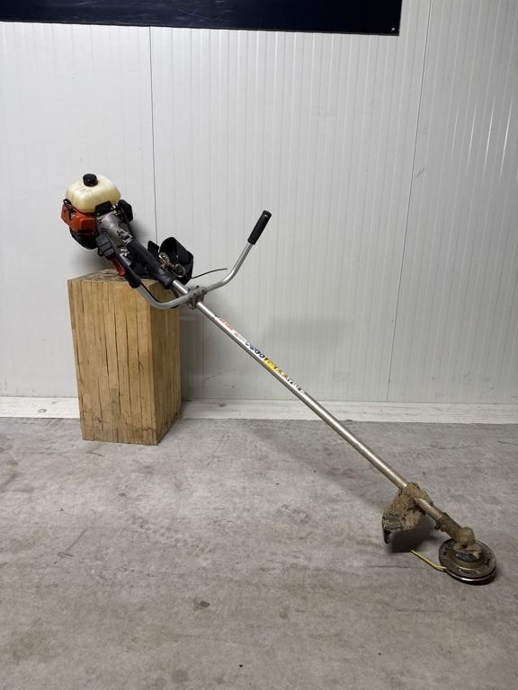 Husqvarna Dolmar bosmaaier MS 4200 2008, Maaier