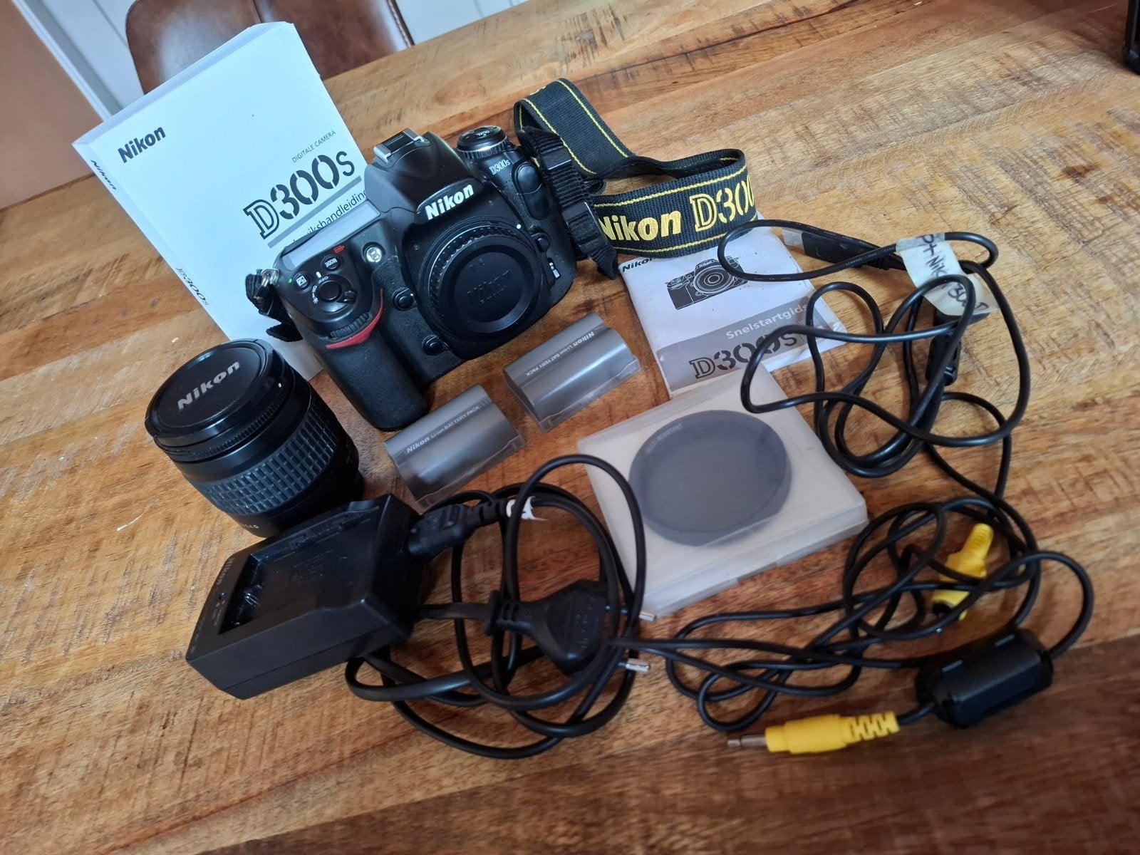 Nikon D300s spiegelreflexcamera + lens en accessoires, Audio, Tv en Foto, Ingebouwde flitser, Gebruikt, Spiegelreflex, 12 megapixels