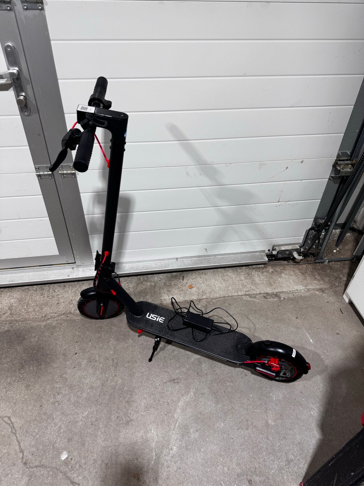 USIE Elektrische Step - Zo goed als nieuw, Fietsen en Brommers, Steps, Ophalen of Verzenden, Zo goed als nieuw, Elektrische step (E-scooter)