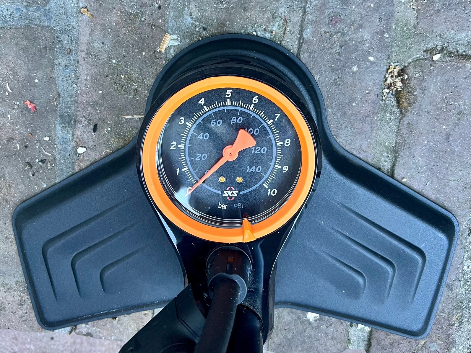 Fietspomp Air-X-Plorer, Ophalen, Drukmeter, Zo goed als nieuw