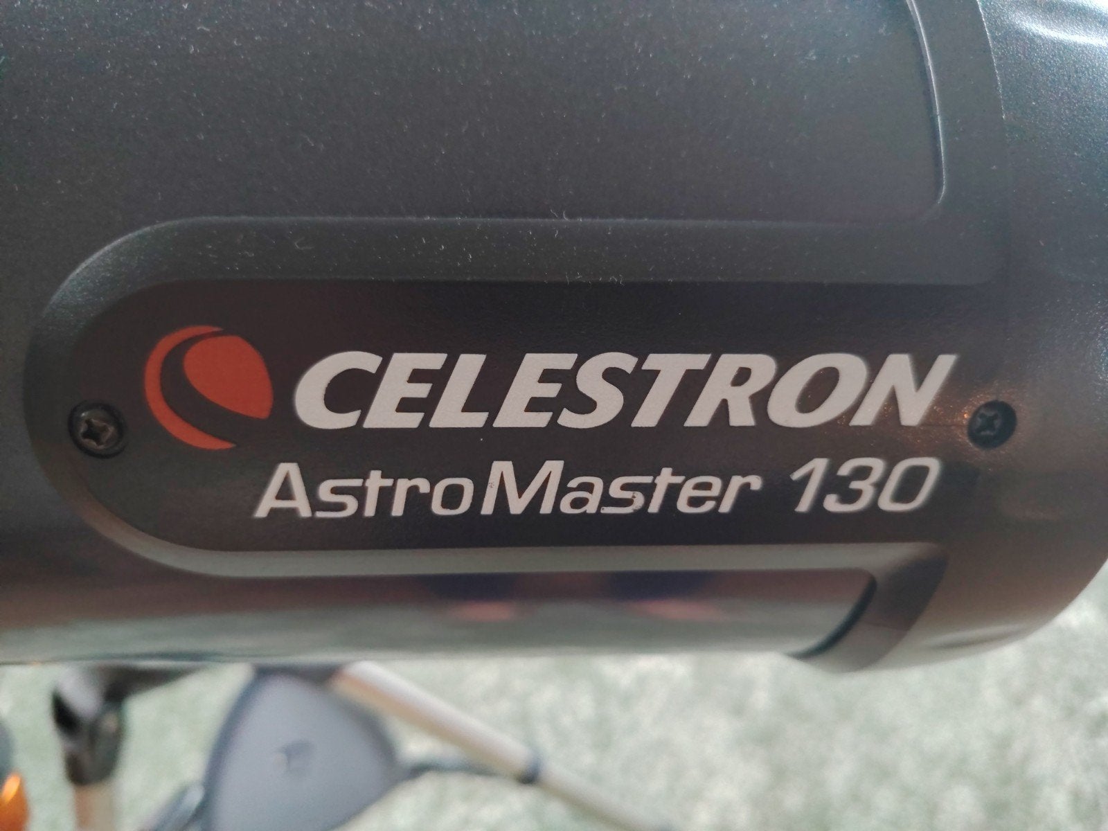 Celestron AstroMaster 130 EQ Spiegeltelescoop met Statief, Ophalen, 80 tot 200 mm, Telescoop 2, Celestron