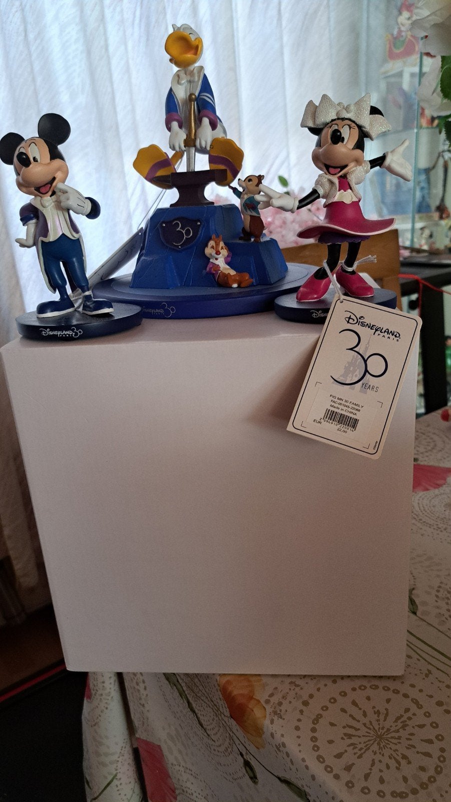 Disneyland Parijs 30 Jaar Jubileum Beeldje Mickey Minnie, Ophalen
