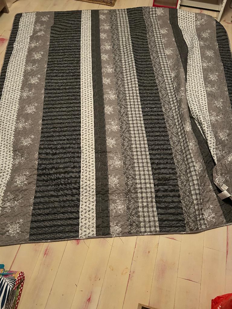 Sprei  deken 220 x 240 tweezijdig zgan, Ophalen of Verzenden, Zo goed als nieuw, Tweepersoons, Deken of Dekbed