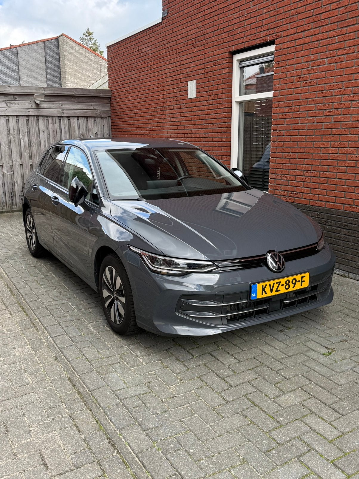 VW Golf 8, 2025, 1.5 TSI life edition, 116pk, dealer ond., Voorwielaandrijving, 1498 cc, 4 cilinders, Dealer onderhouden