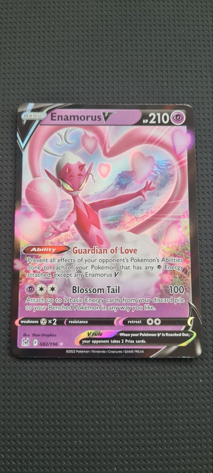 Pokemon kaart enamorus v 82, Ophalen of Verzenden, Zo goed als nieuw