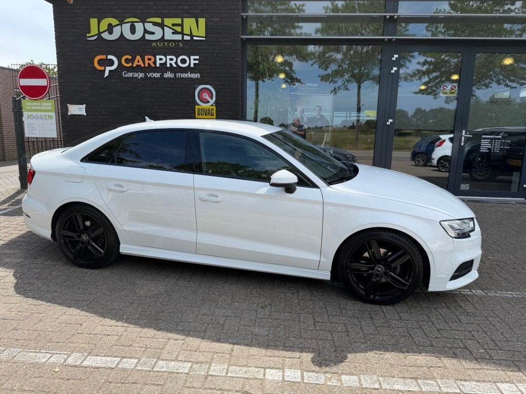 Audi A3 1.5 TFSI COD SP.SL.E LIMO/SEDAN, Auto's, Gebruikt, Wit, Origineel Nederlands, Bedrijf
