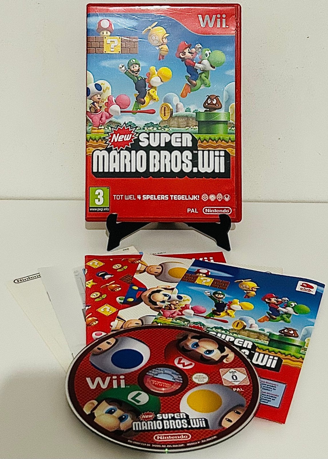 | New Super Mario Bros |, 3 spelers of meer, Ophalen of Verzenden, Zo goed als nieuw, Vanaf 3 jaar