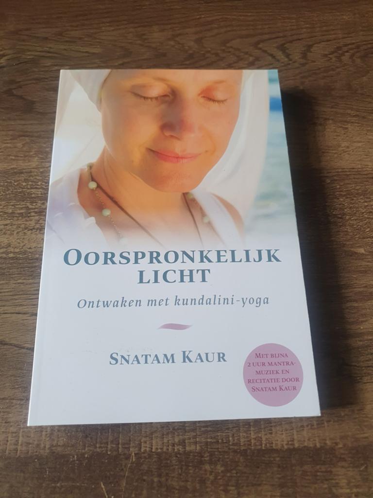 Oorspronkelijk Licht: Ontwaken met Kundalini-yoga, Boeken, Esoterie en Spiritualiteit, Zo goed als nieuw, Instructieboek, Meditatie of Yoga