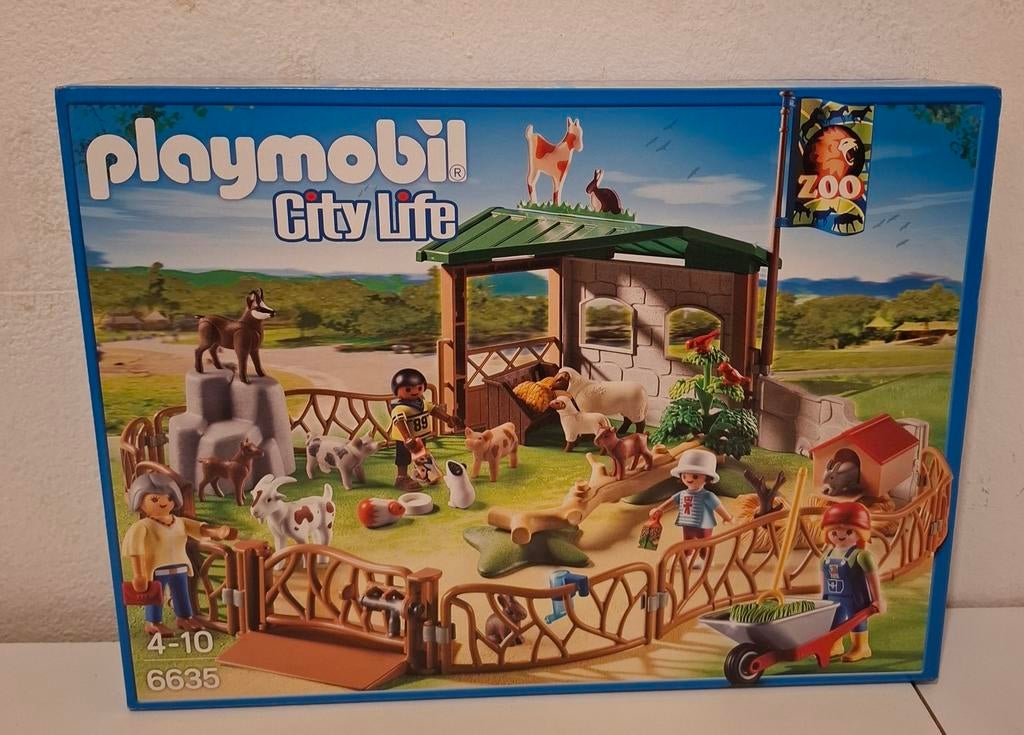Playmobil 6635 grote kinderboerderij, Ophalen of Verzenden, Zo goed als nieuw