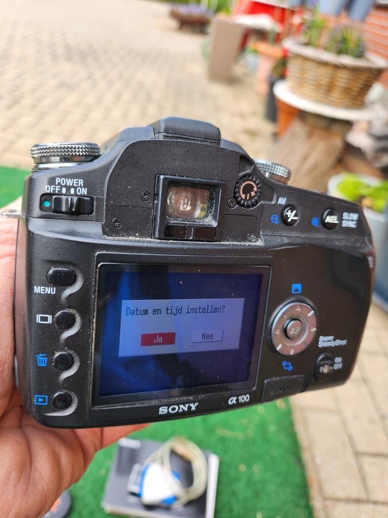 Sony Alpha A100 Spiegelreflex met zoom, Gebruikt, Spiegelreflex, Ophalen of Verzenden, 4 t/m 7 keer