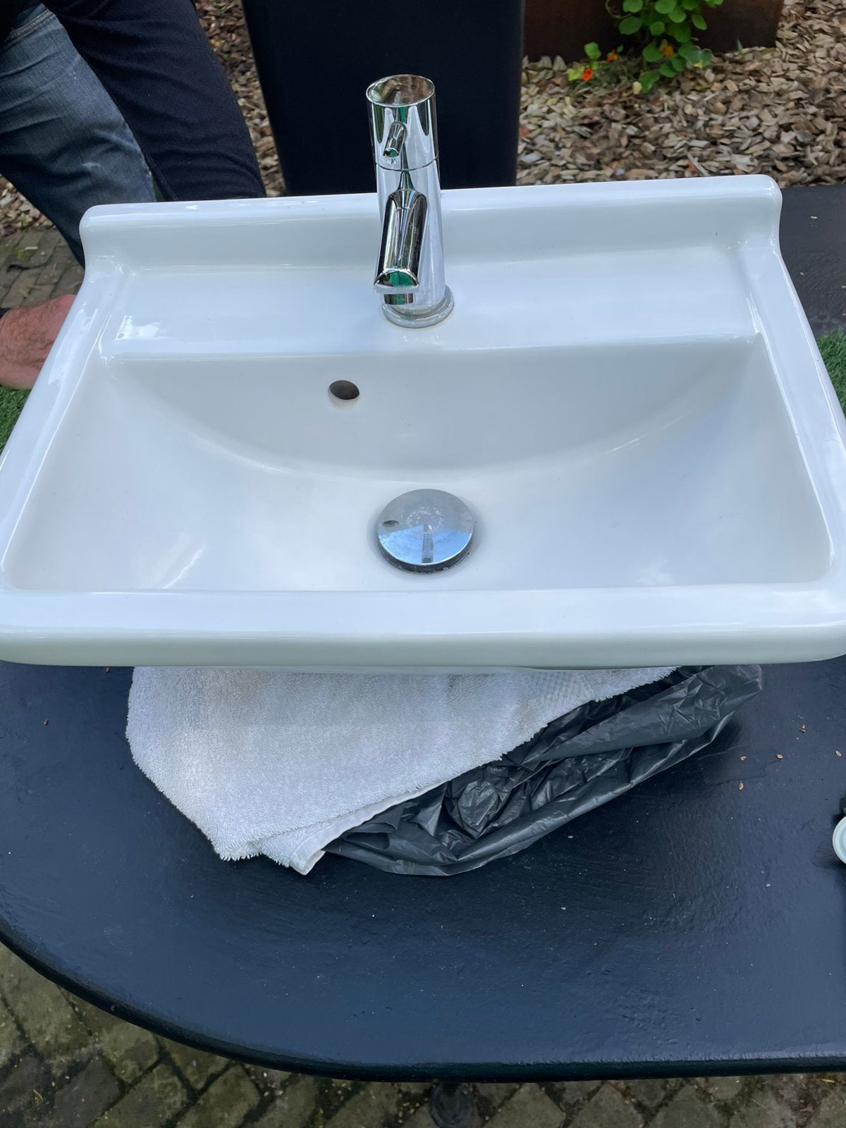 Duravit wasbak met kraan., Ophalen, Minder dan 50 cm, Gebruikt, Minder dan 100 cm