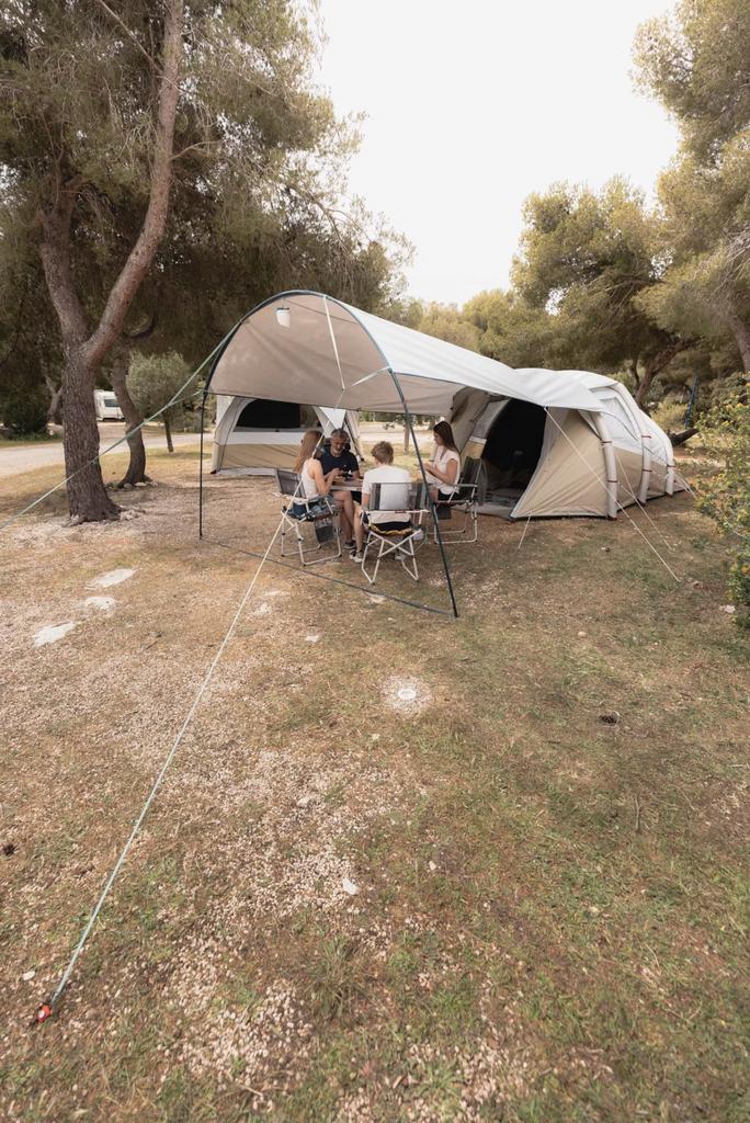 Quechua luifel 320x460 cm - Zo goed als nieuw, Ophalen of Verzenden, Zo goed als nieuw