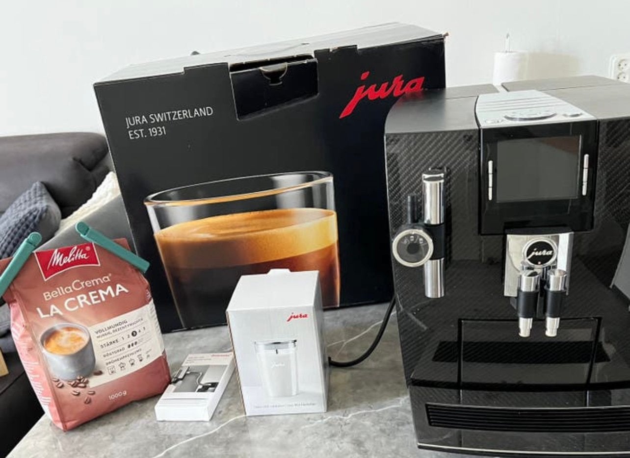 Jura Impressa J95 Carbon Luxe Koffiemachine + extra’s, Ophalen, Gebruikt, 10 kopjes of meer, Koffiemachine