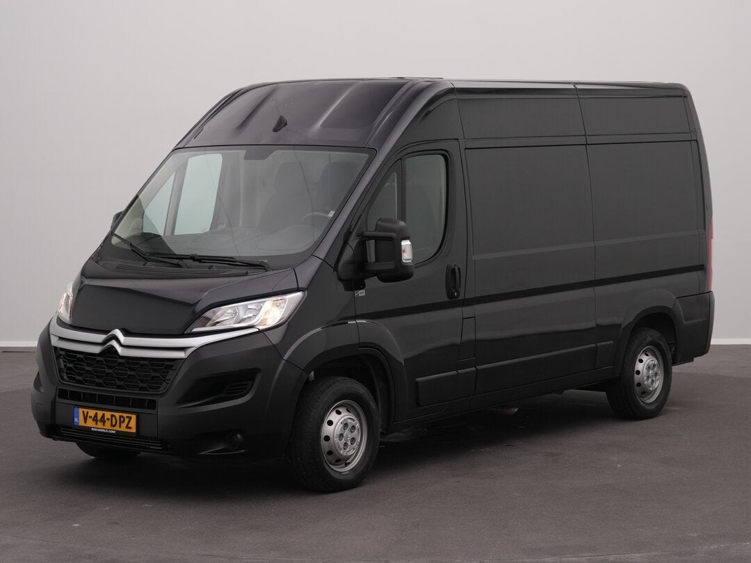 Citroën Jumper 120pk Gesloten bestelwagen L2H2 Trekhaak Air, Auto's, Gebruikt, Euro 6, 4 cilinders, Citroën