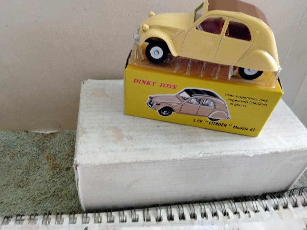 DINKY TOYS  ATLAS   2 CV CITROËN MODËLE 61  NO 558, Ophalen of Verzenden, Zo goed als nieuw, Auto, Dinky Toys