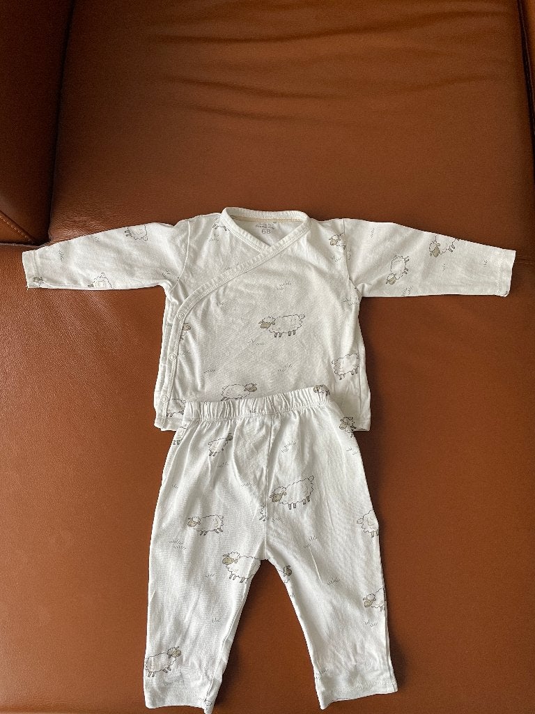 Prenatal babypakje met schaapjes maat 68, Kinderen en Baby's, Babykleding | Maat 68, Gebruikt, Jongetje of Meisje, Ophalen of Verzenden