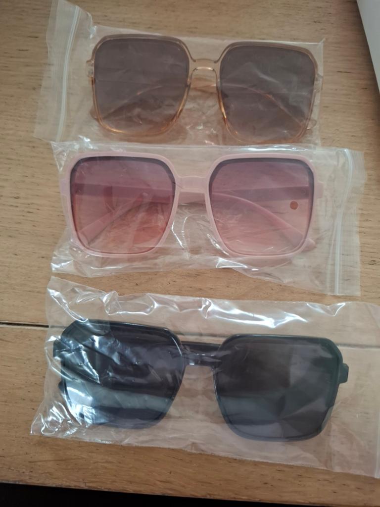 Set van 3 Nieuwe Zonnebrillen - Diverse Kleuren, Overige merken, Zonnebril, Bruin, Nieuw