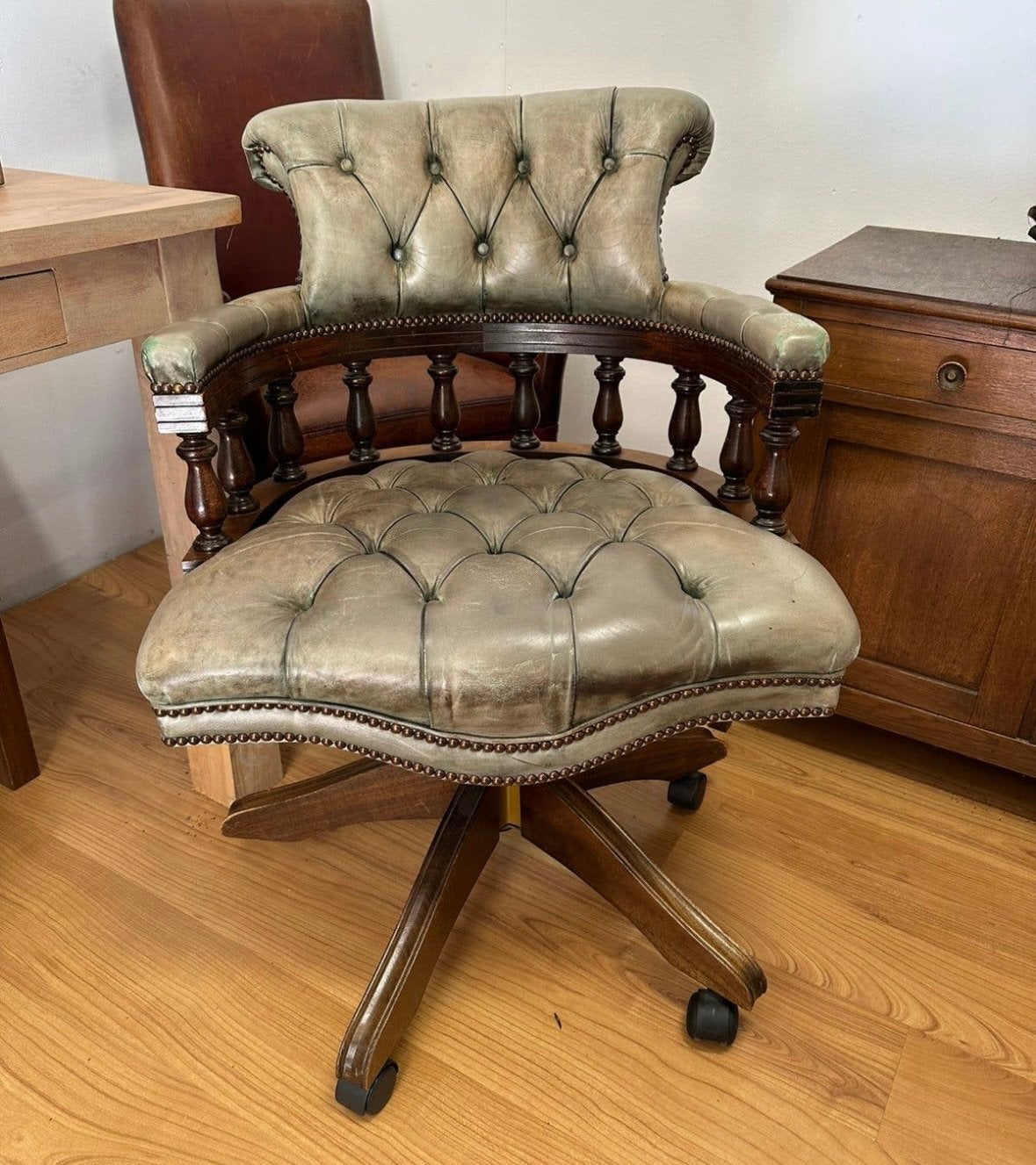 Chesterfield bureaustoel Captains Chair., Huis en Inrichting, Ophalen, Gebruikt, ., .