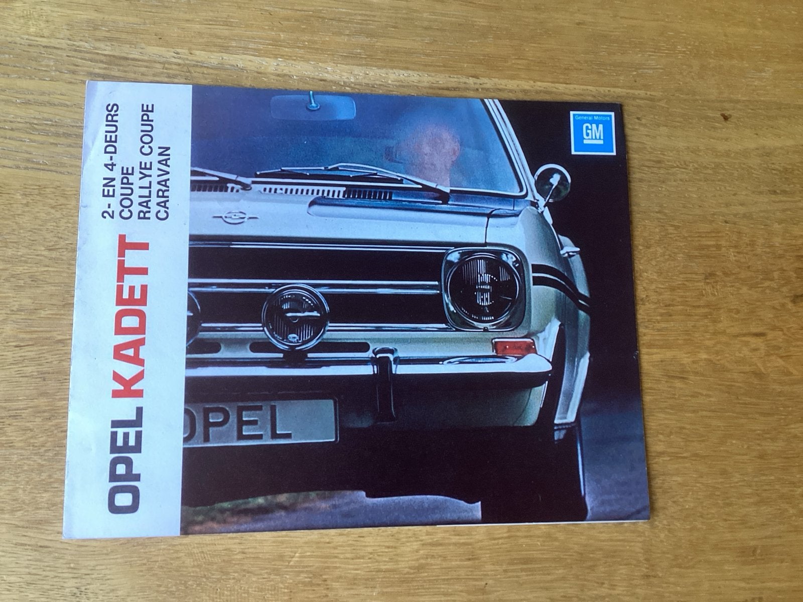 Opel Kadett Brochure 2/4-deurs, Coupé, Rallye, Caravan 1970, Ophalen of Verzenden, Gelezen, Opel