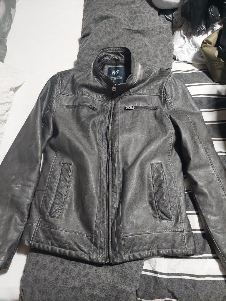 Refill Jack in maat S. PU Grey, Kleding | Heren, Jassen | Winter, Gedragen, Grijs, Ophalen of Verzenden