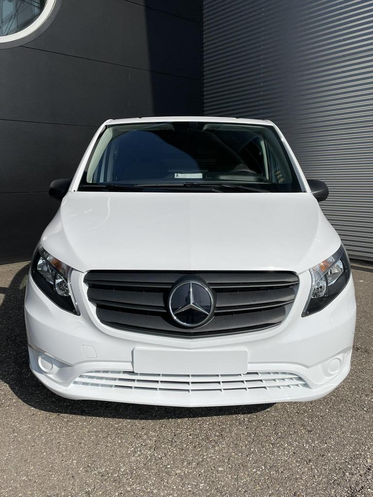 Mercedes-Benz eVito Lang 66 kWh Mercedes-Benz eVito eVito La, Stof, Gebruikt, 116 pk, Wit