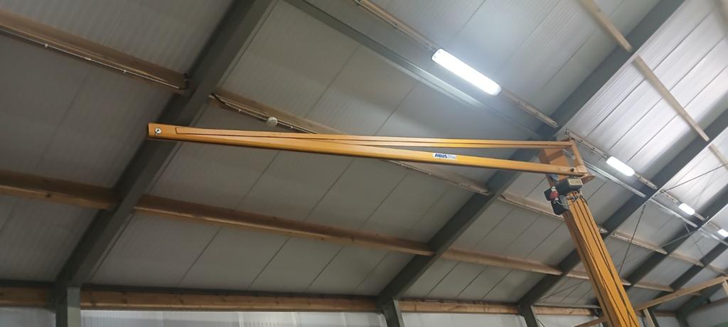 Abus Kolomzwenkkraan 250kg - 5m arm, 4m hefhoogte, Ophalen