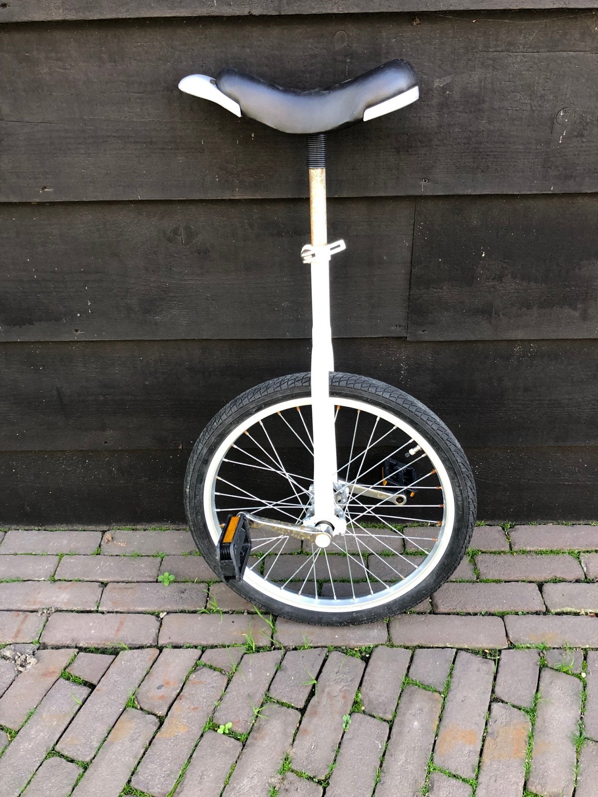 Daag jezelf uit! Witte Eenwieler 20 inch (20 x 1.75), Ophalen of Verzenden, Gebruikt