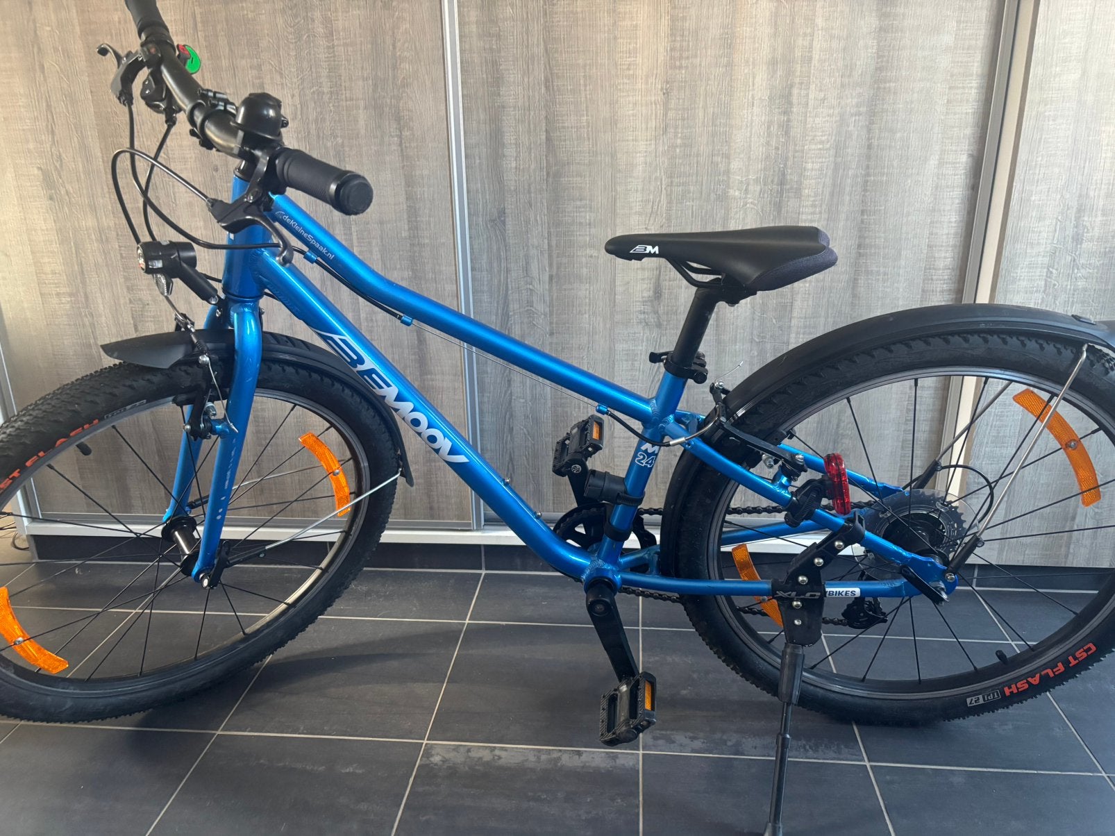 Bemoov M24 blauw, Fietsen en Brommers, Ophalen, Zo goed als nieuw, Velgrem, 20 inch of meer