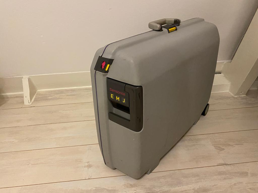Samsonite koffer - Grijs - Met wieltjes, Sieraden, Tassen en Uiterlijk, Koffers, Ophalen, Zo goed als nieuw