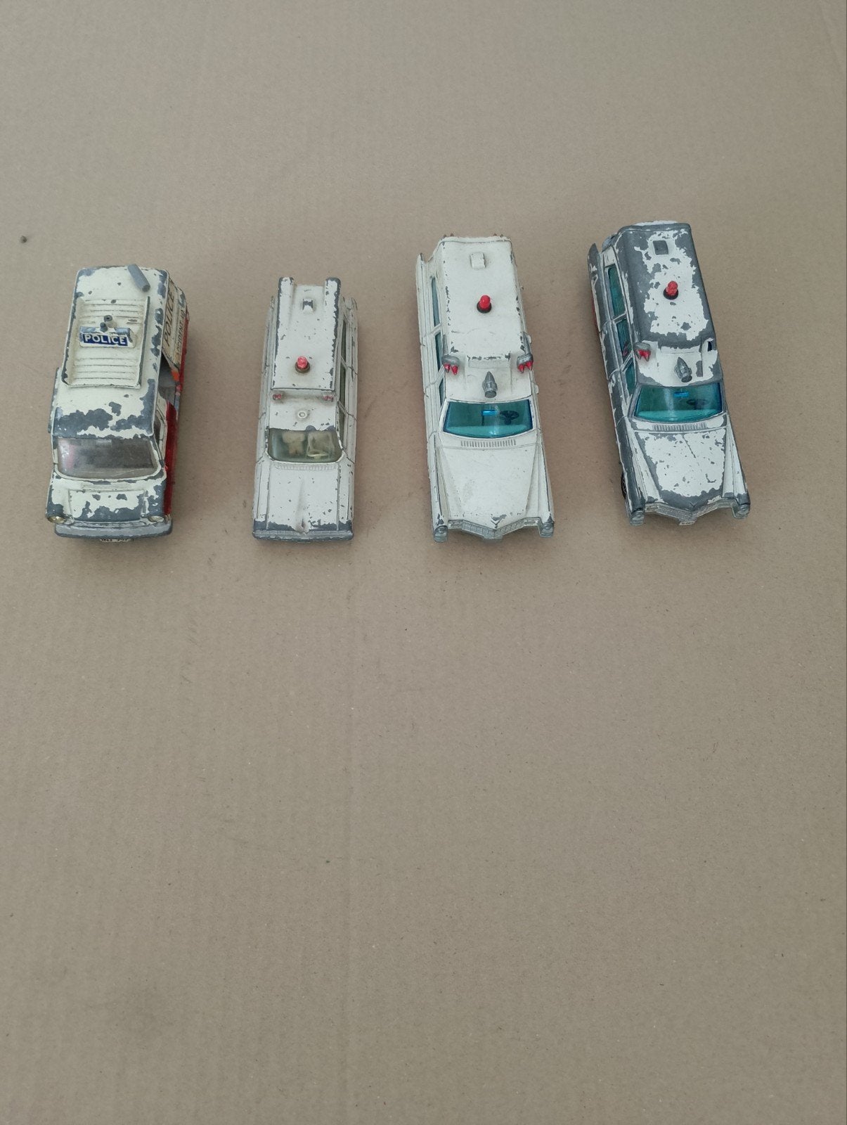 Vintage Dinky toys Speelgoedauto's - Ambulance & Politie, Ophalen, Gebruikt, Auto, Dinky Toys