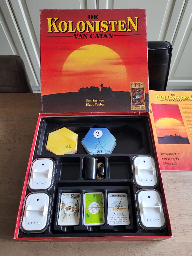 Kolonisten van Catan hout basis + uitbreiding 5/6 spelers!, Vijf spelers of meer, Ophalen of Verzenden, Zo goed als nieuw