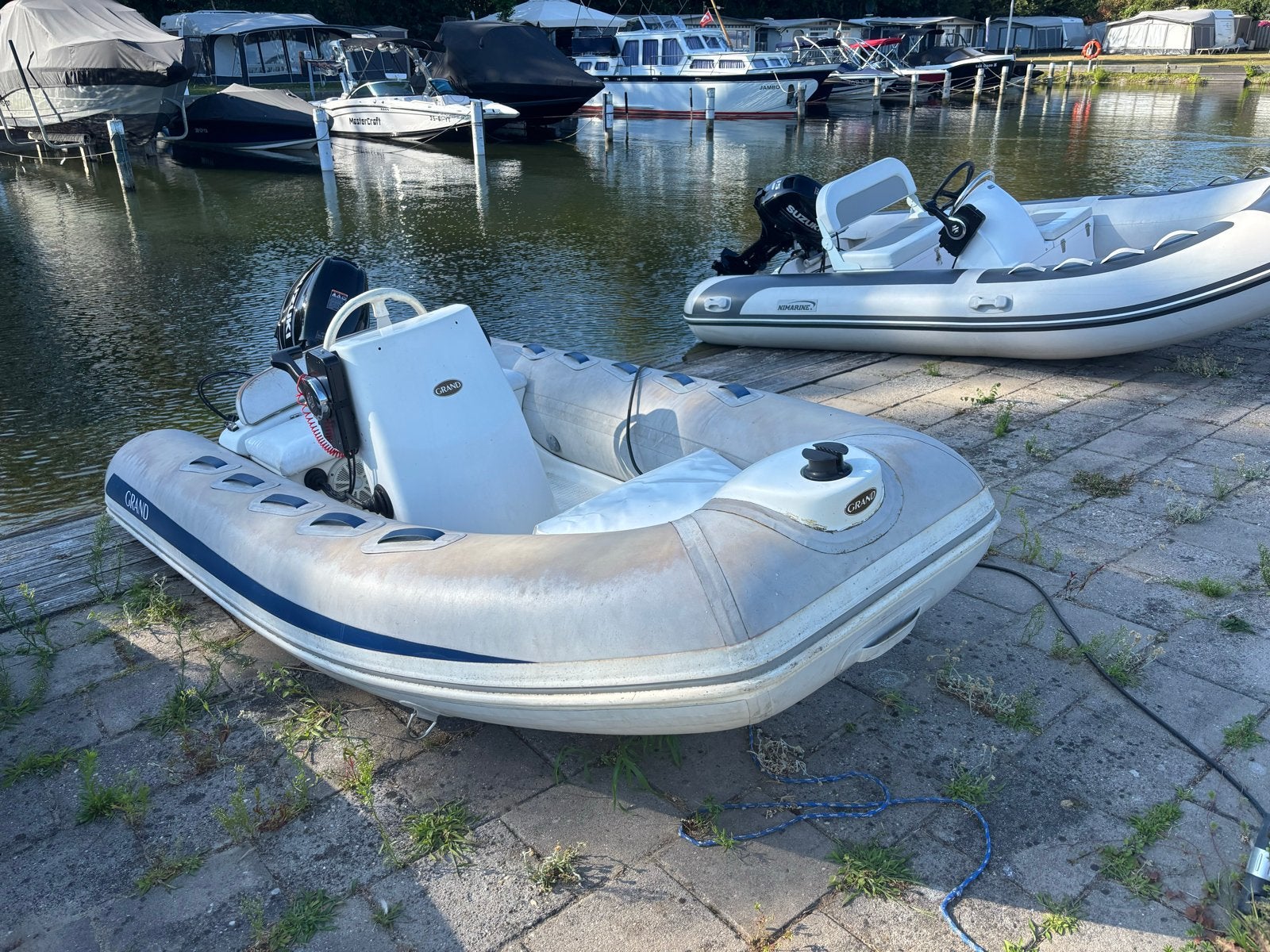 Grand Rib met 20pk Suzuki buitenboordmotor en trailer, Watersport en Boten, Overige merken, Gebruikt, Afdekzeil, Buitenboordmotor