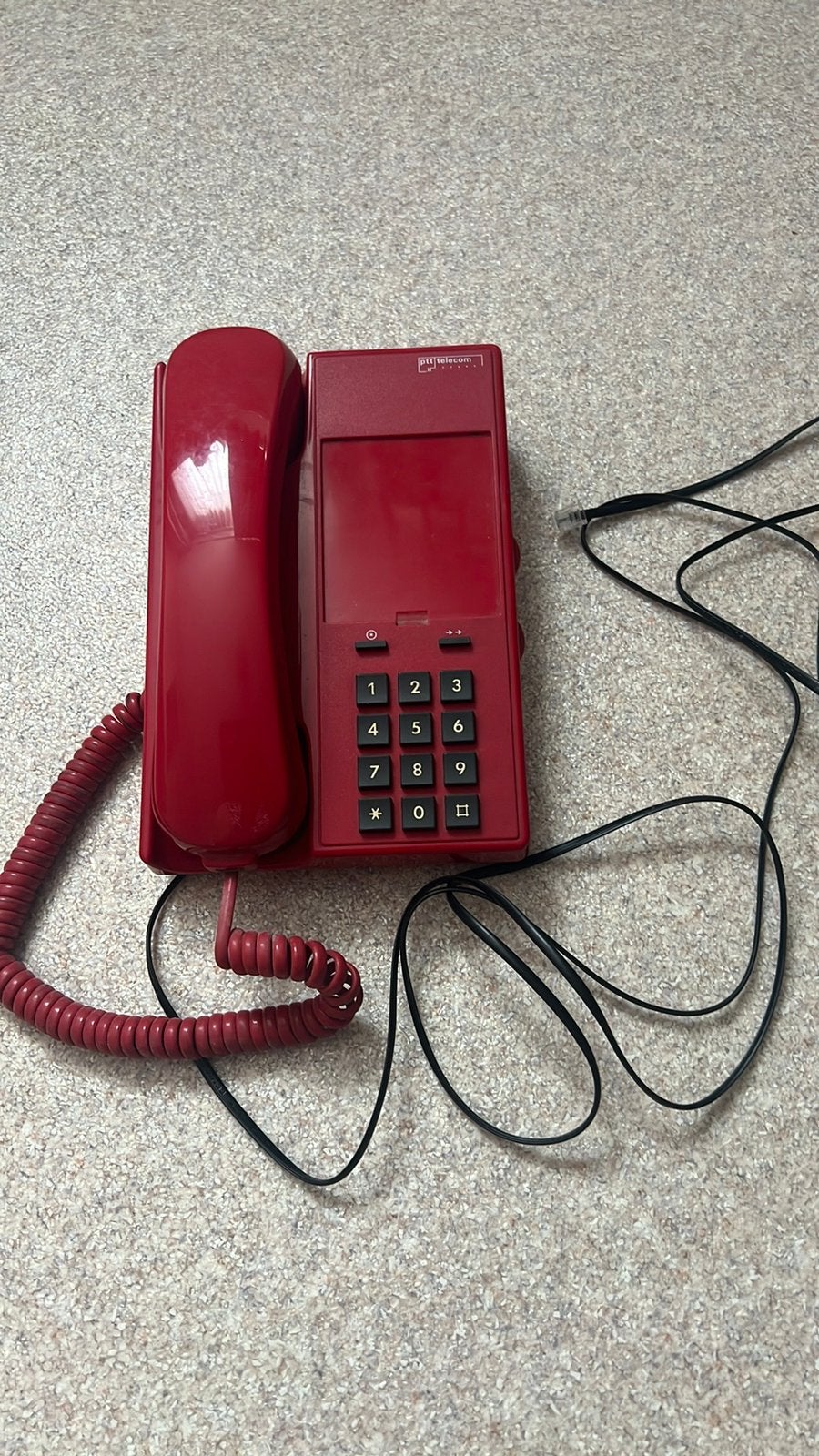 Palermo ptt telefoon rood vintage, Telecommunicatie, Ophalen, Gebruikt