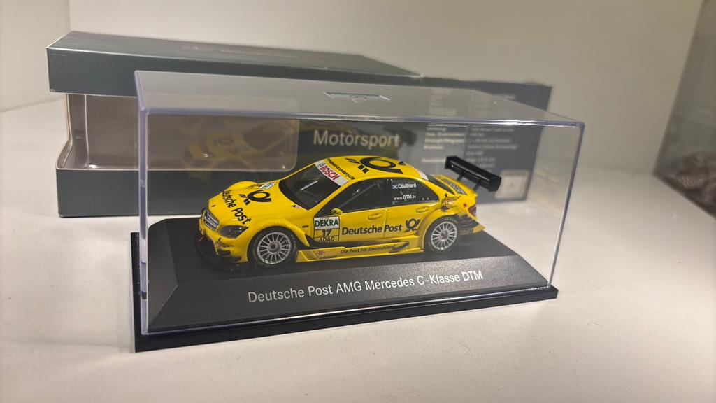 Mercedes c klasse deutsche post dtm minichamps 1.43, Auto, Ophalen of Verzenden, MiniChamps, A