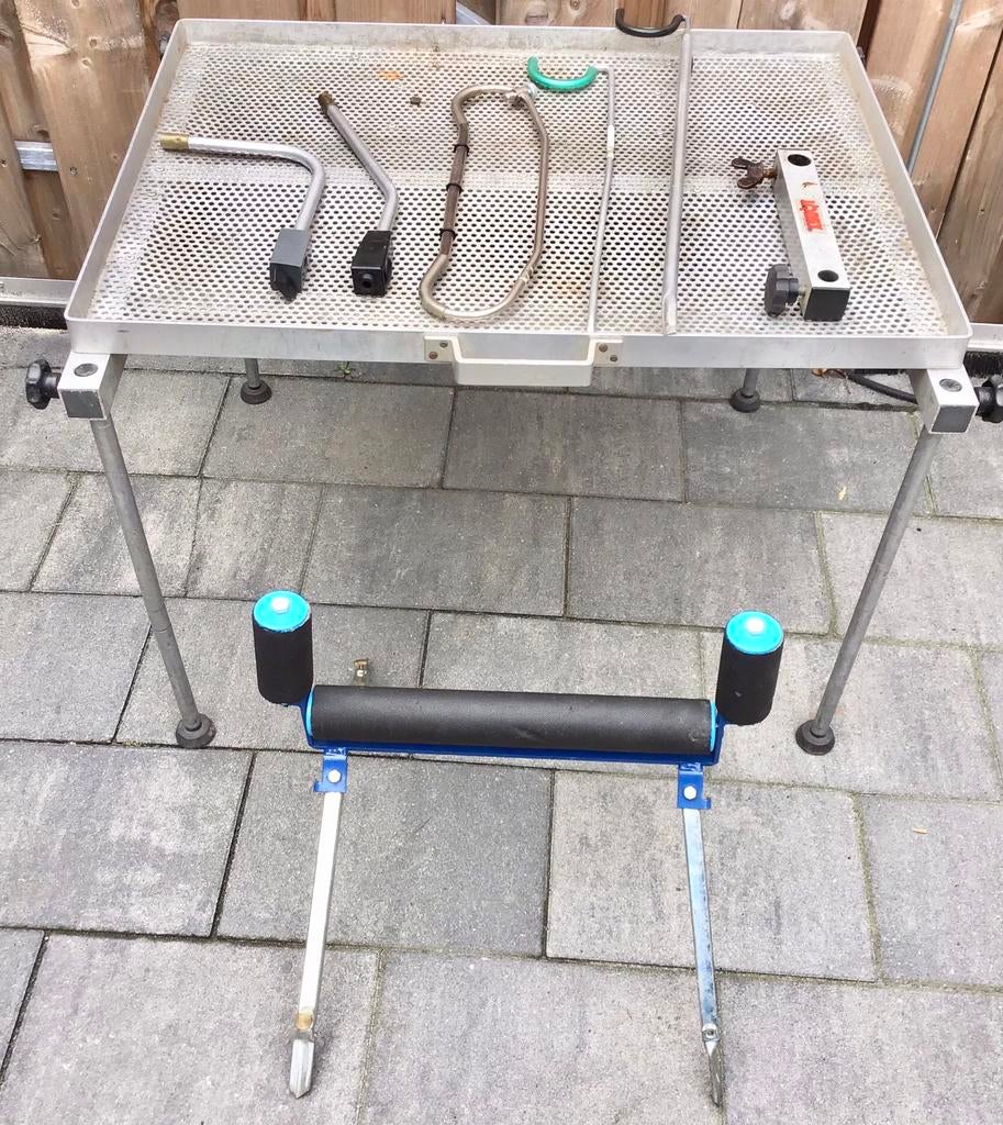 VIS PLATFORM MET AFSTEEKROLLER, HENGELSTEUNEN EN ANDERE ACC., Watersport en Boten, Ophalen of Verzenden, Gebruikt, Overige typen