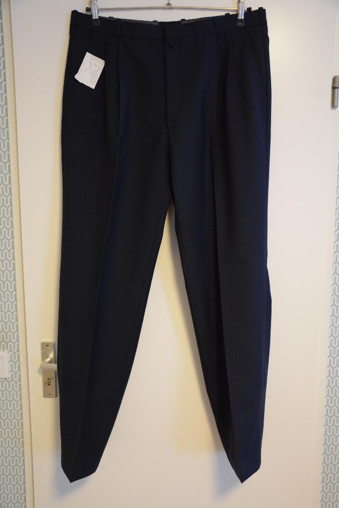 Nieuwe broek KATTENBURG., Ophalen of Verzenden, Nieuw, Maat 56/58 (XL), Blauw